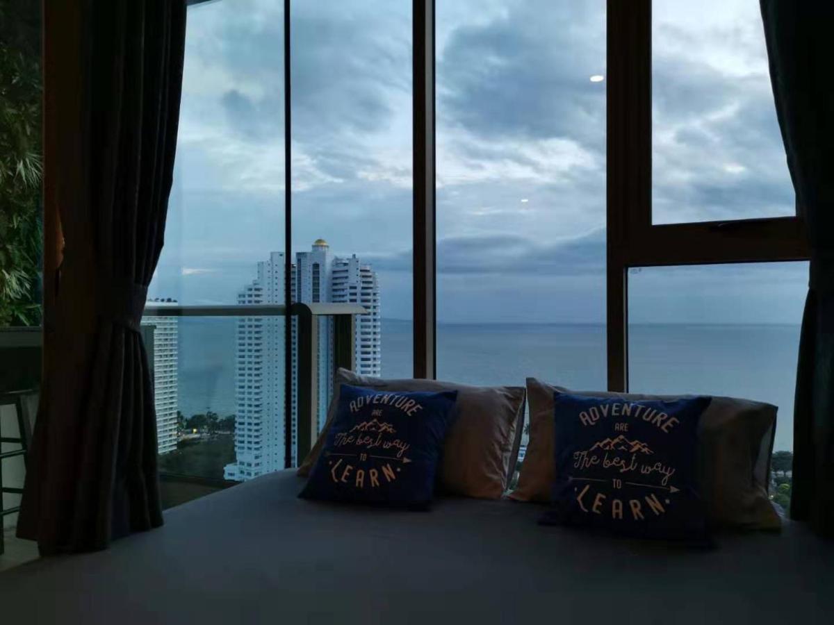 Riviera Jomtien 超级海景酒店公寓 Zewnętrze zdjęcie